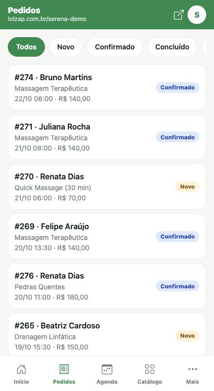 Lista de pedidos. A etiqueta mostra a situação de cada um.